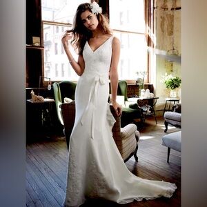 Elegant Galiana cream wedding dress